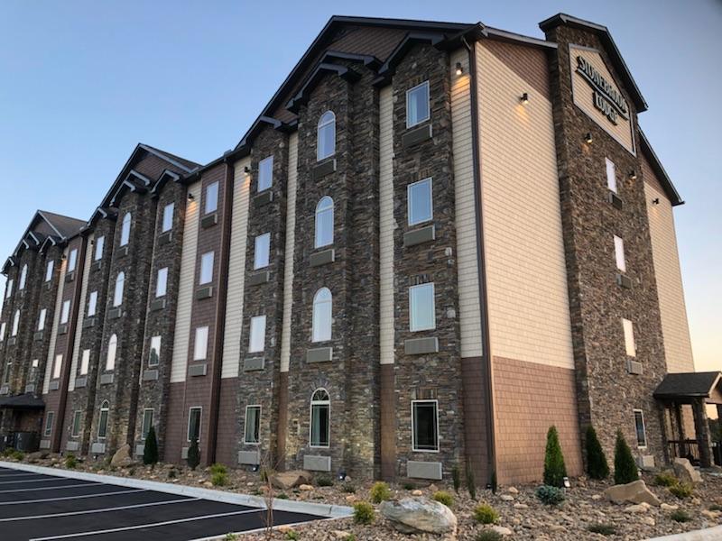 Stonebrook Hotel